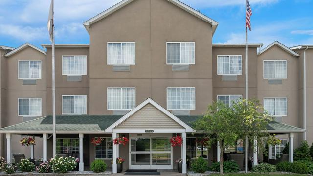 Country Inn & Suites by Radisson, Grand Rapids Airport, MI hotel detail image 3