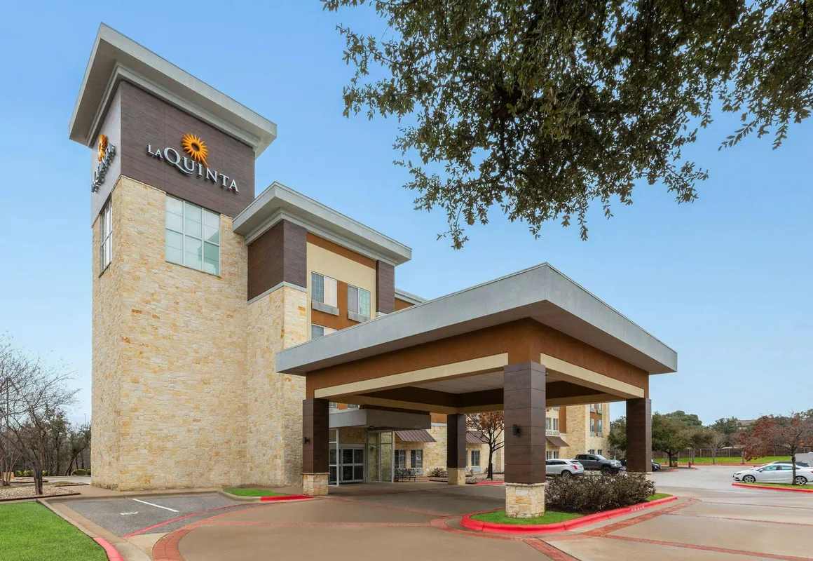 La Quinta Inn & Suites by Wyndham Austin - Cedar Park hotel hero