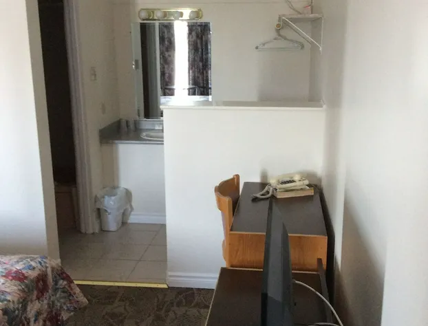 Embassy Motel hotel detail image 2