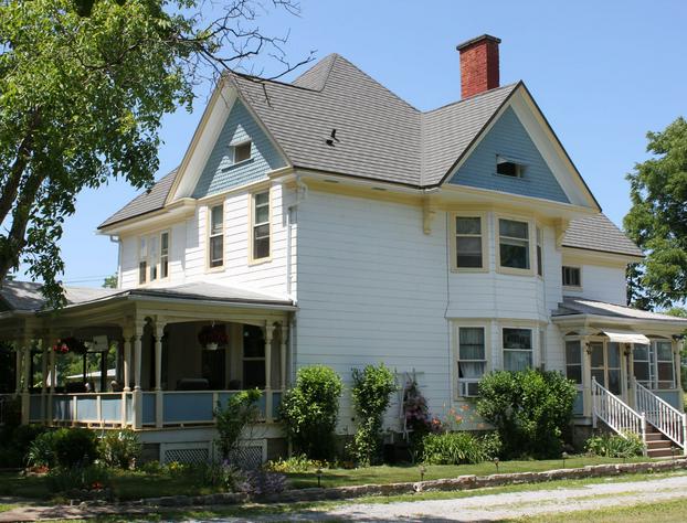 Green Oaks Bed and Breakfast hotel detail image 1