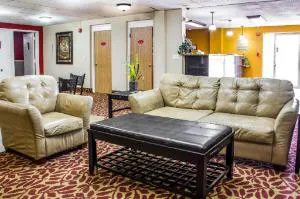 Econo Lodge Inn & Suites Walnut hotel hero