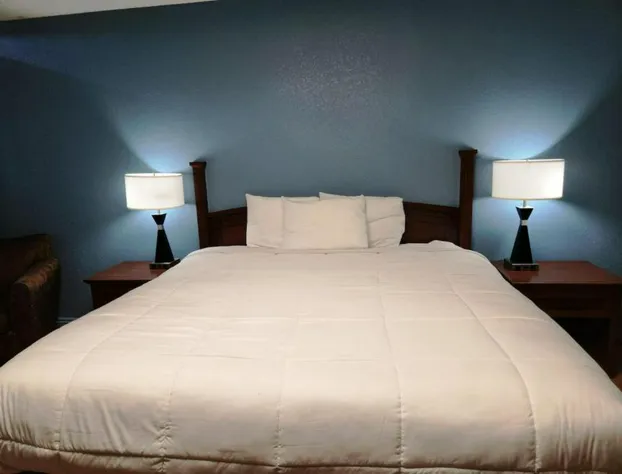 Executive Inn By OYO Queenville Mena hotel detail image 3