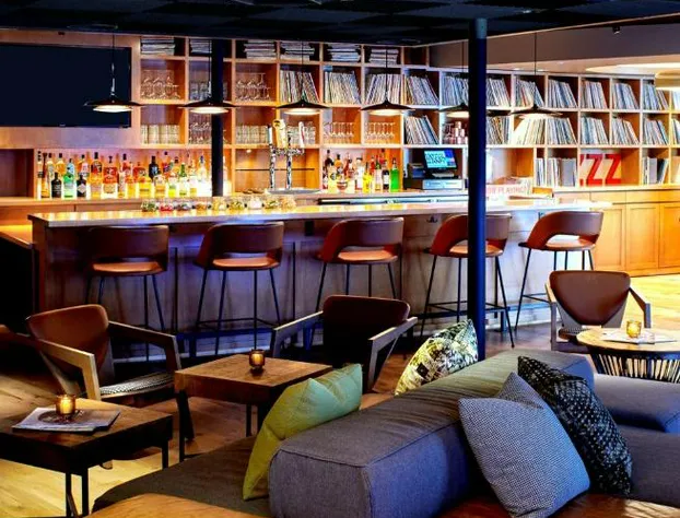 Hotel Ziggy on Sunset hotel detail image 2