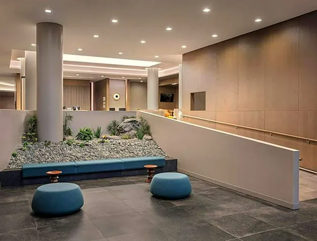 Sheraton LaGuardia East Hotel hotel detail image 4