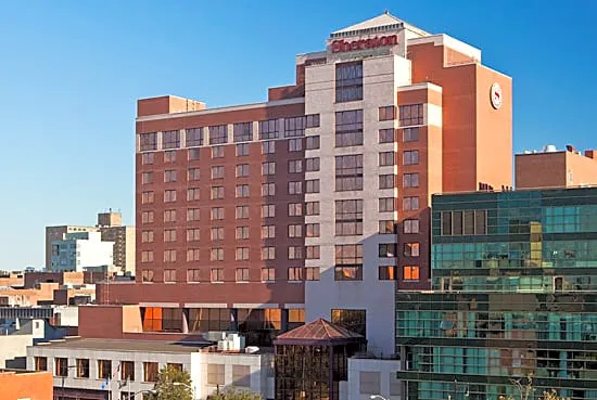 Sheraton LaGuardia East Hotel hotel detail image 1