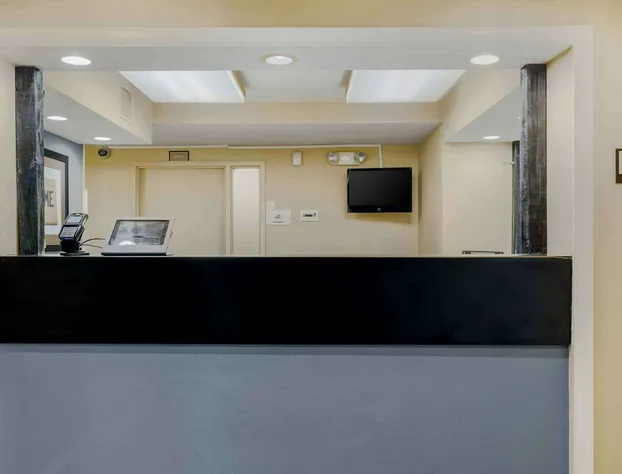 Extended Stay America Suites Boston Waltham 52 4th Ave hotel detail image 3