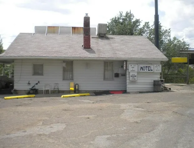 Riverside Motel hotel detail image 2