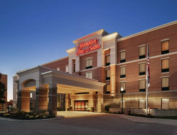 Hampton Inn & Suites Mishawaka/South Bend at Heritage Square hotel detail image 1