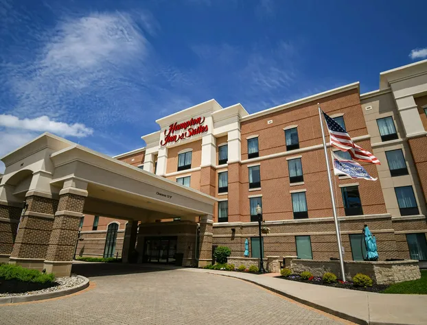 Hampton Inn & Suites Mishawaka/South Bend at Heritage Square hotel detail image 2