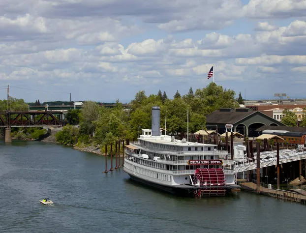 Delta King Hotel hotel detail image 3