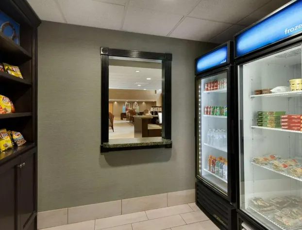 Hampton Inn & Suites Birmingham East Irondale hotel detail image 2