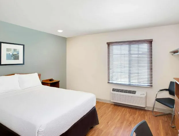 WoodSpring Suites Lake Charles hotel detail image 4