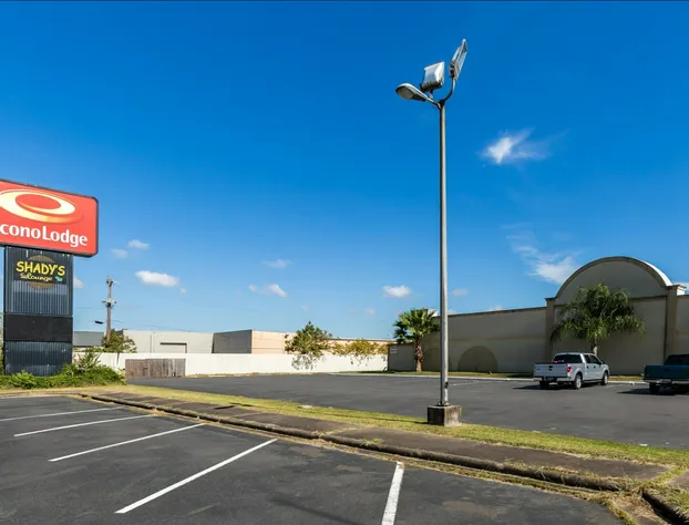 Econo Lodge Baytown hotel detail image 2