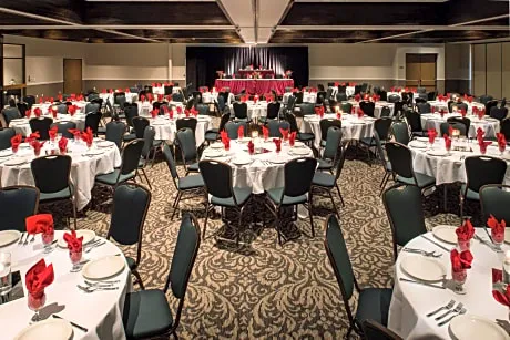 Red Lion Hotel Kennewick Columbia Center hotel detail image 1