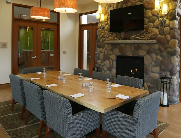 Hilton Garden Inn Cedar Falls hotel detail image 2