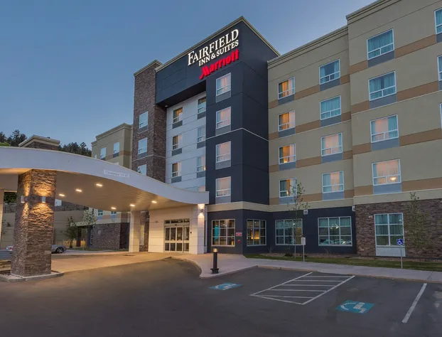 Fairfield Inn and Suites by Marriott Kamloops hotel detail image 1