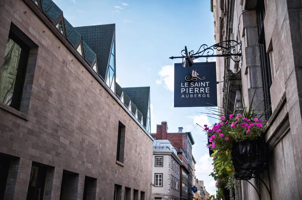 Auberge Saint-Pierre hotel hero