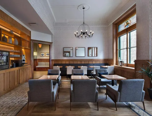 Auberge Saint-Pierre hotel detail image 3