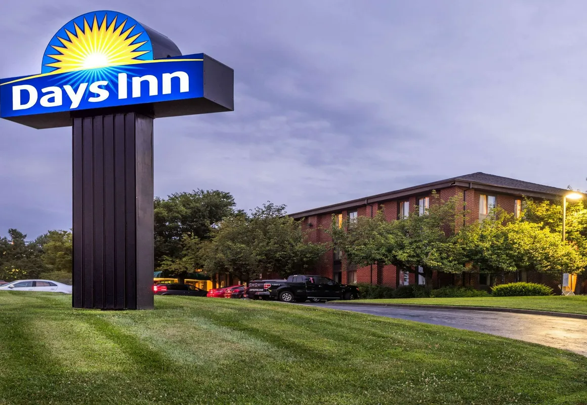 Days Inn by Wyndham Westminster hotel hero
