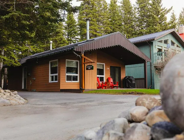 Overlander Mountain Lodge hotel detail image 2