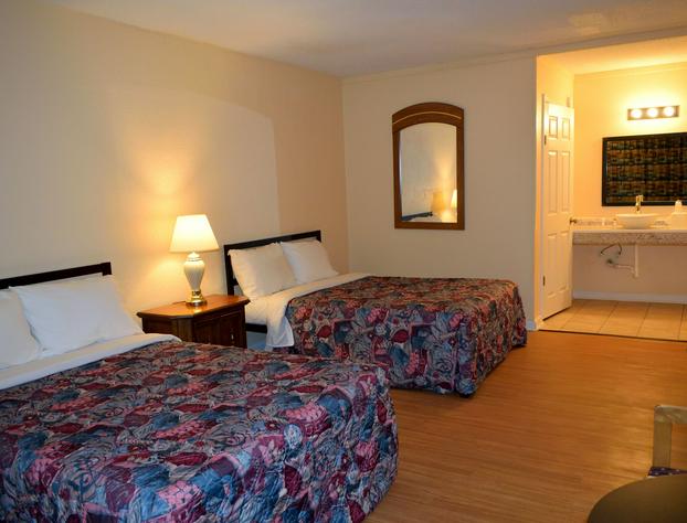 Red Carpet Inn Battleboro hotel detail image 2