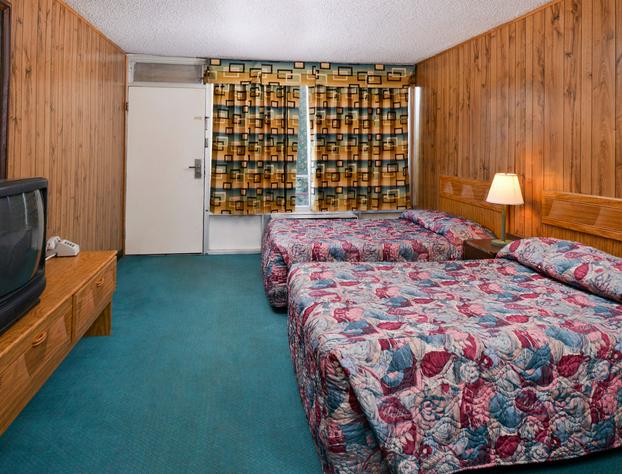 Red Carpet Inn Battleboro hotel detail image 3