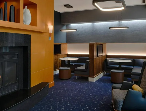 Courtyard by Marriott Springfield Downtown hotel detail image 2