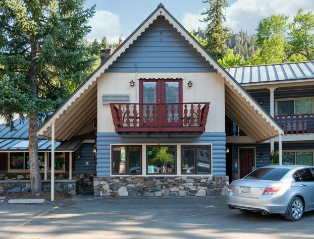 Box Canyon Lodge And Hot Springs hotel detail image 4