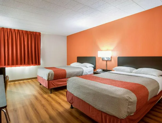 Motel 6 New Stanton, PA hotel detail image 3