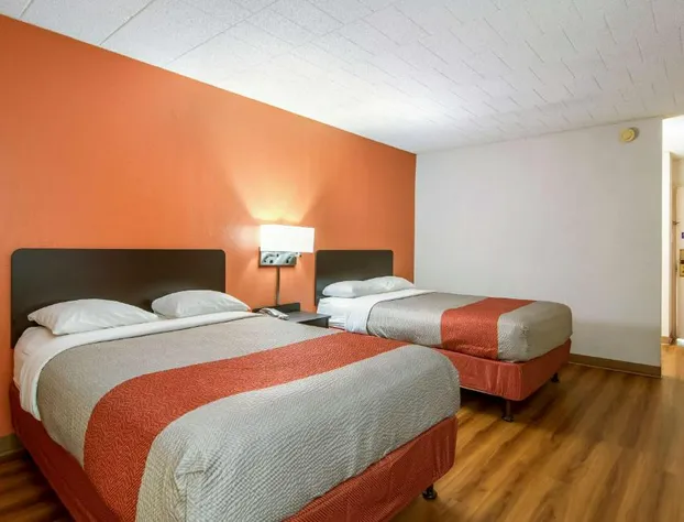 Motel 6 New Stanton, PA hotel detail image 4