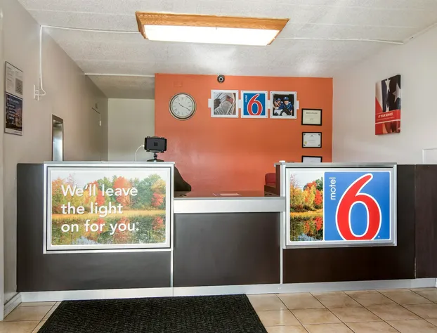 Motel 6 New Stanton, PA hotel detail image 2