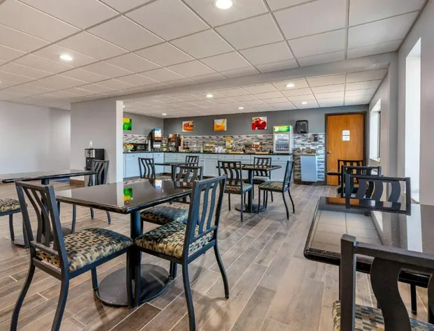 Quality Inn New London hotel detail image 4