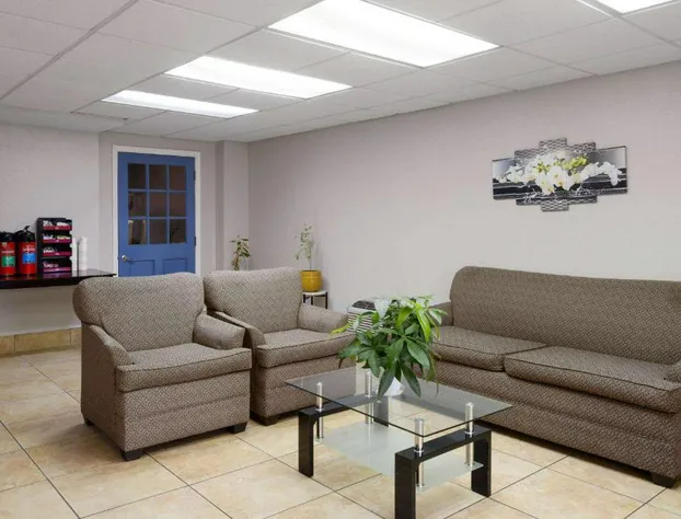 Days Inn by Wyndham Montgomery I-85 hotel detail image 3