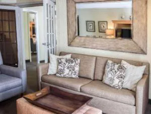 Econo Lodge hotel detail image 1