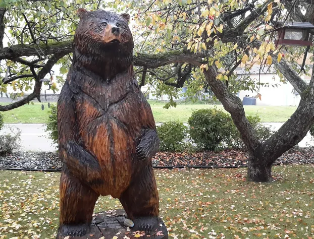 Lakeshore Inn & Suites hotel detail image 3