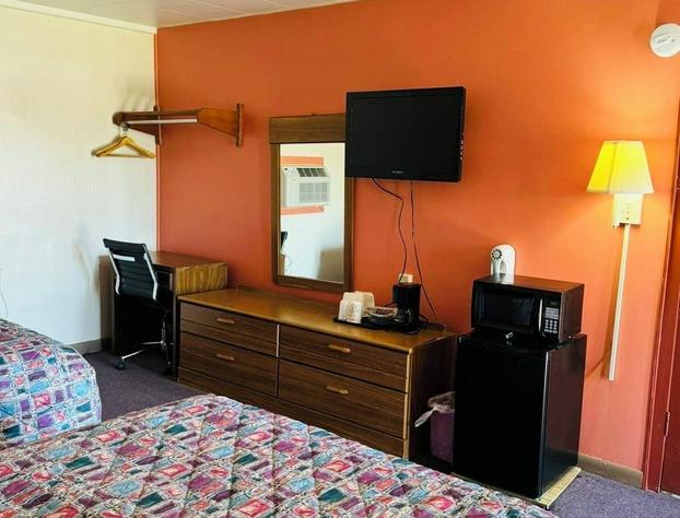 Budget Inn hotel detail image 4