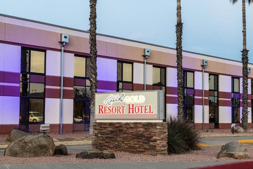 Apache Gold Resort Hotel hotel hero