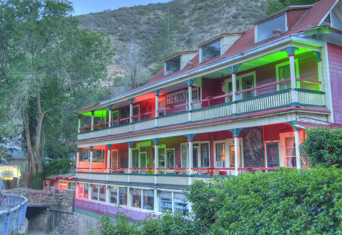 The Inn at Castle Rock hotel hero