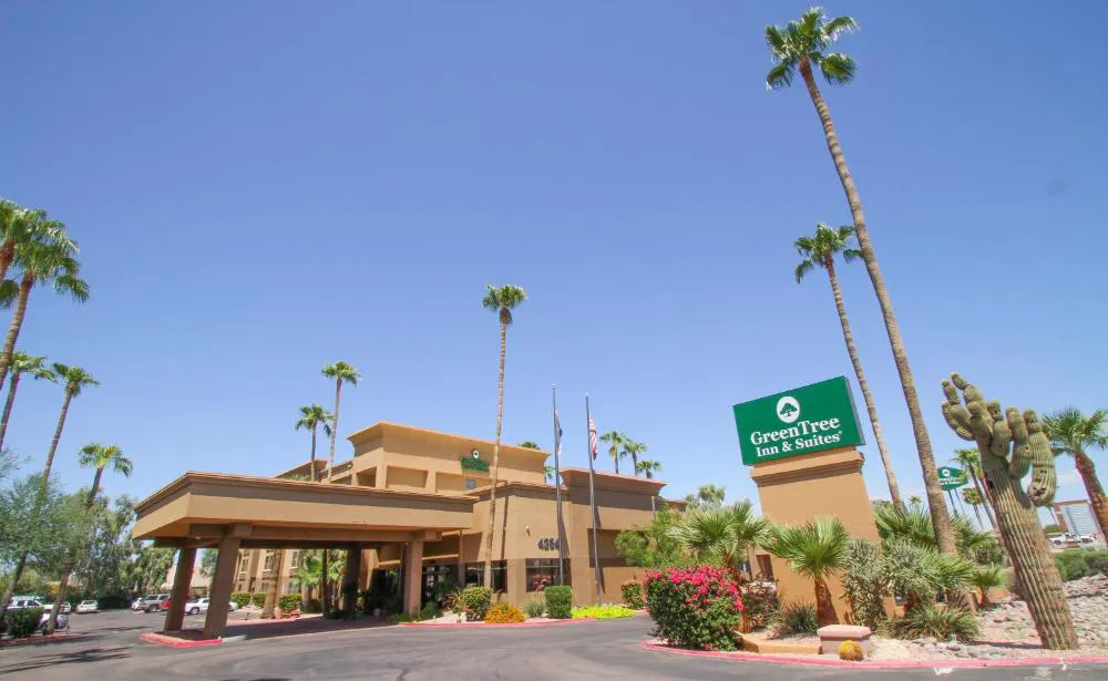 GreenTree Inn & Suites Phoenix Sky Harbor hotel hero