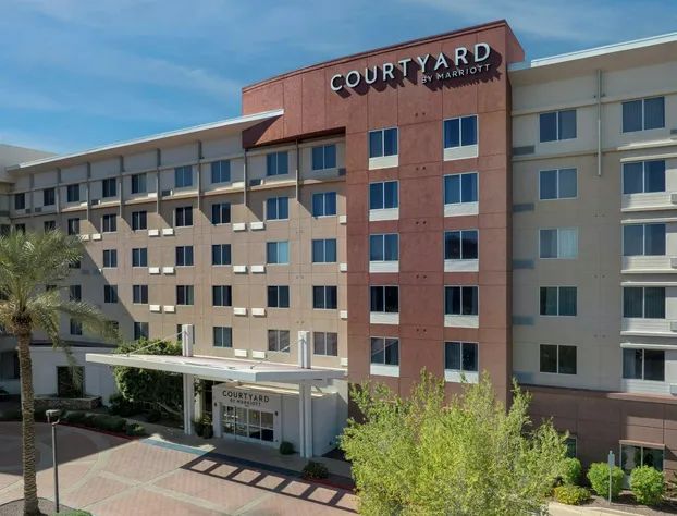 Courtyard Phoenix Chandler/Fashion Center hotel detail image 2