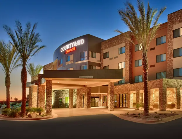 Courtyard Phoenix Mesa Gateway Airport hotel detail image 3
