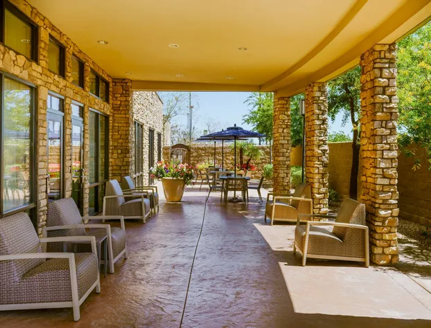 Courtyard Phoenix Mesa Gateway Airport hotel detail image 4