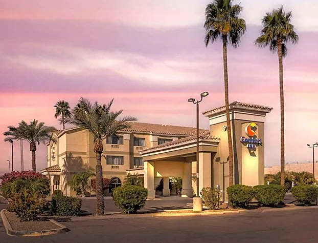 Comfort Inn West Phoenix at 27th Ave and I-I0 hotel detail image 3