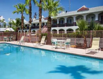 Days Inn by Wyndham Airport - Phoenix hotel detail image 1