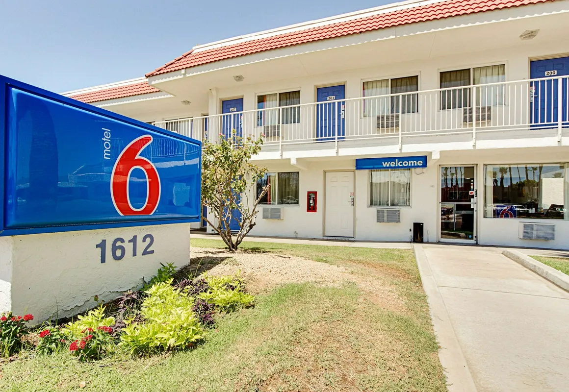 Motel 6 Tempe, AZ - Scottsdale South hotel hero
