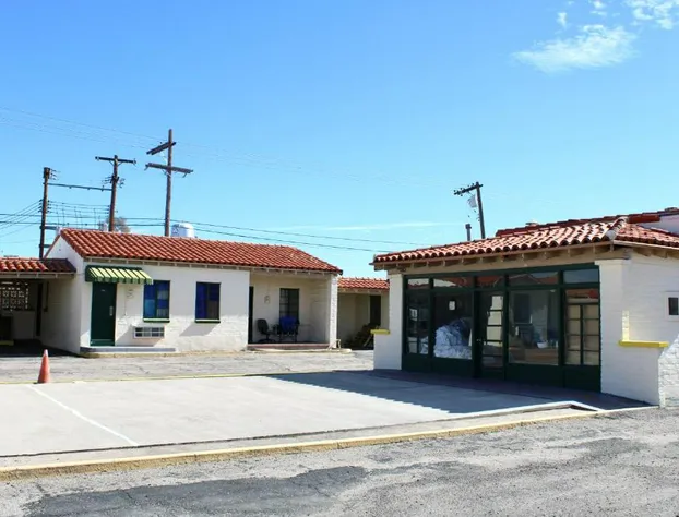 Economy Inn hotel detail image 1