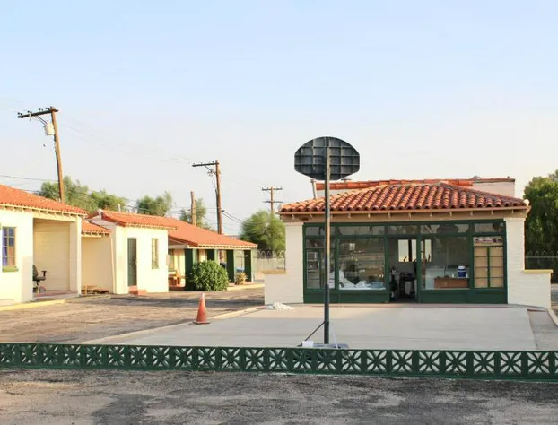 Economy Inn hotel detail image 3