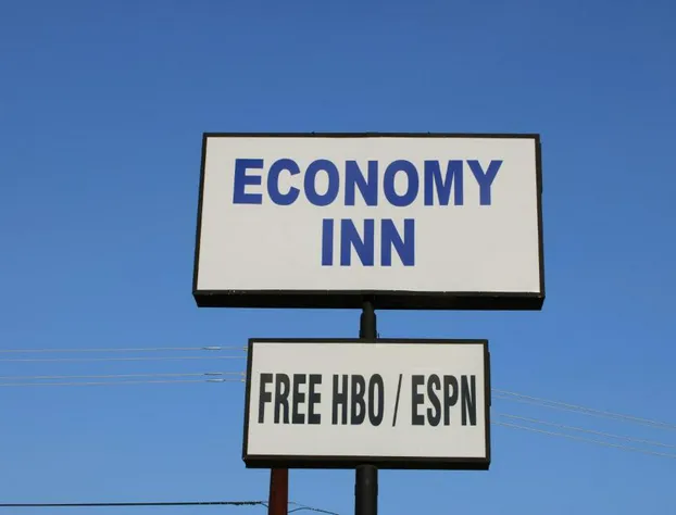 Economy Inn hotel detail image 4