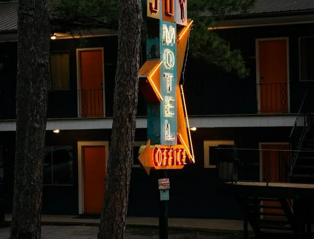 Wanderoo Lodge hotel detail image 1