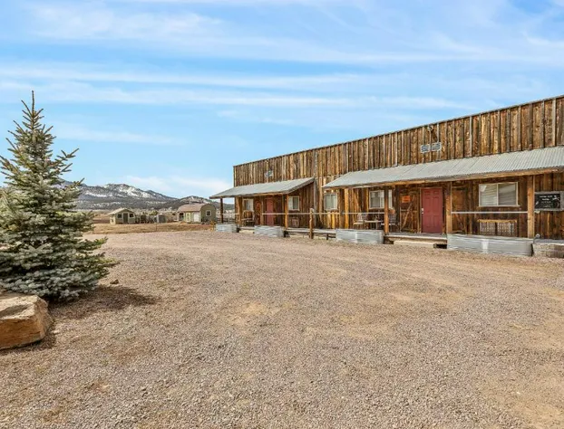 Trapper's Rendezvous hotel detail image 1